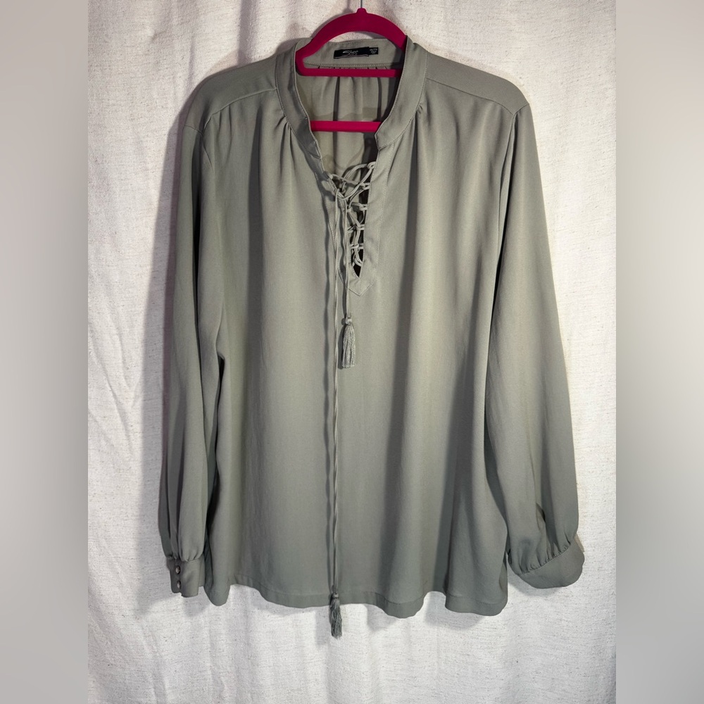 Silver Jeans Co. XXL Sage Green Lace-Up Tassel Long Sleeve Top